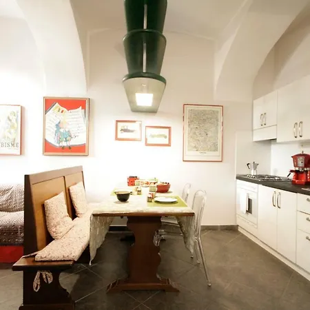 Grande Maison Centro Storico Apartment Turin